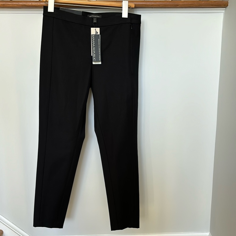 Banana Republic black pants. New with tags!